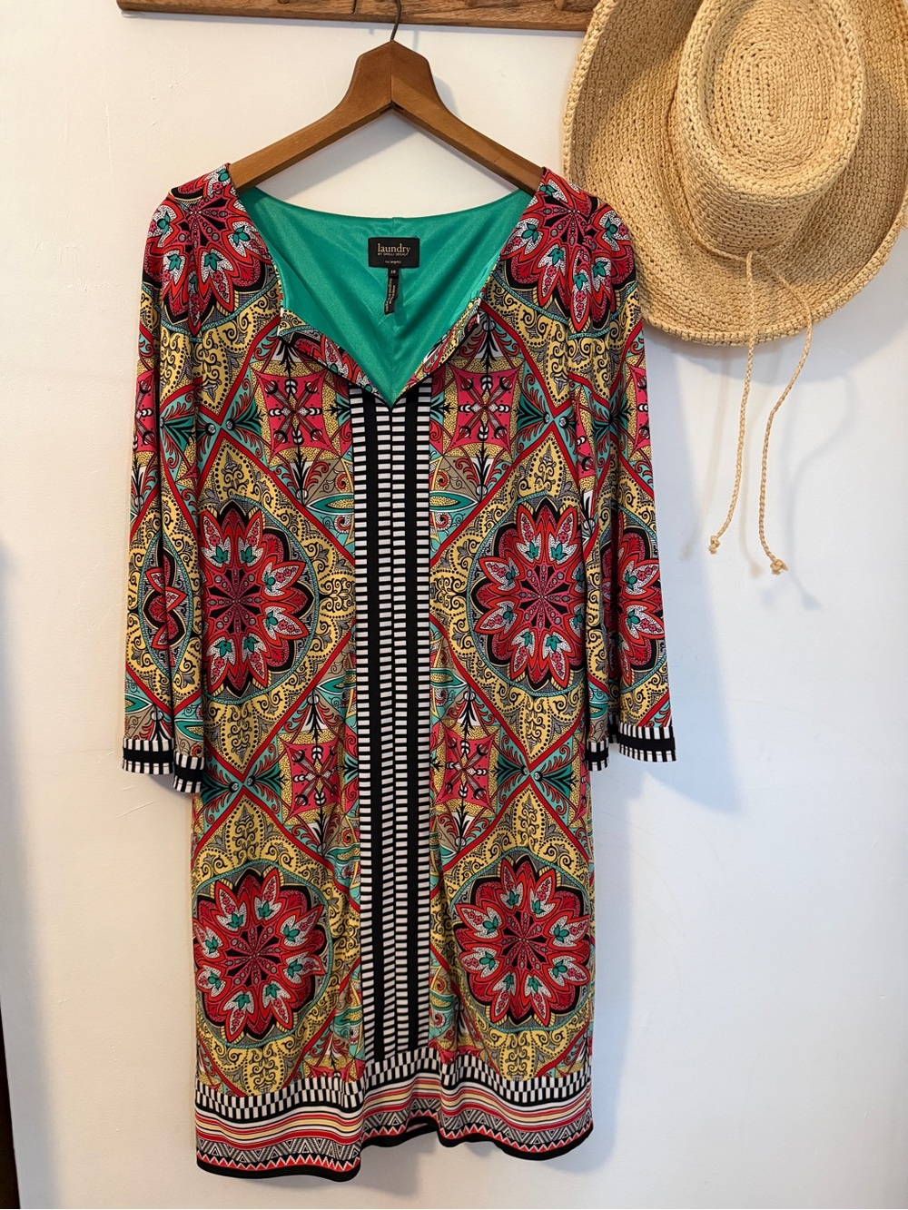 Laundry By Shelli Segal Teal, Red & Yellow Printed V-Neck Long Sleeve Dress